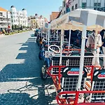 Διαμέρισμα Holiday *
