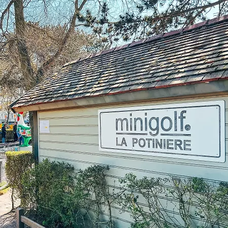 Holiday 아파트 데한