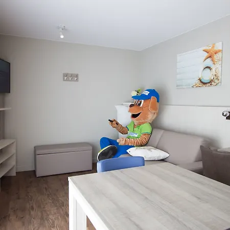 Holiday Apartment *